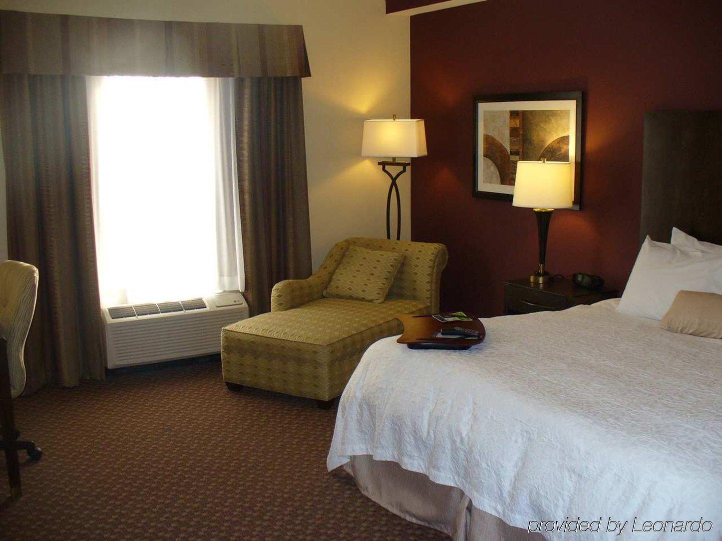 Hampton Inn & Suites Enid Zimmer foto
